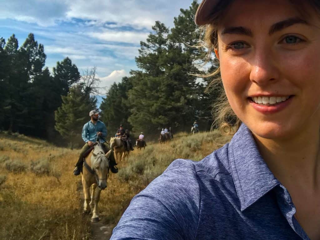 yellowstone-national-park-montana-elopement-horseback-riding-selfie