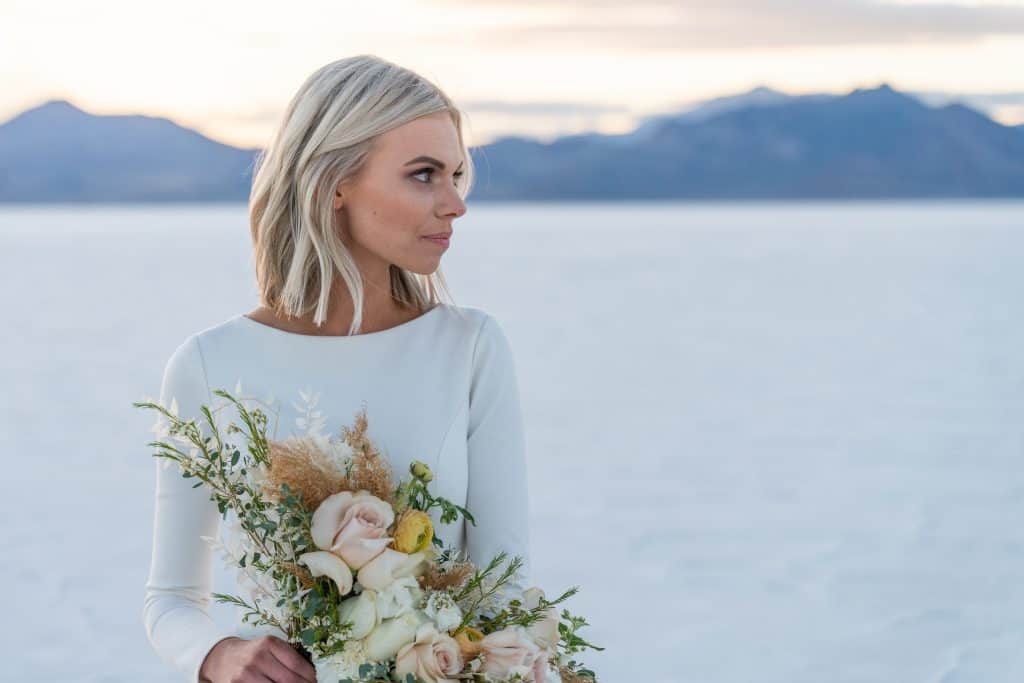 bonneville-salt-flats-utah-elopement-inspiration