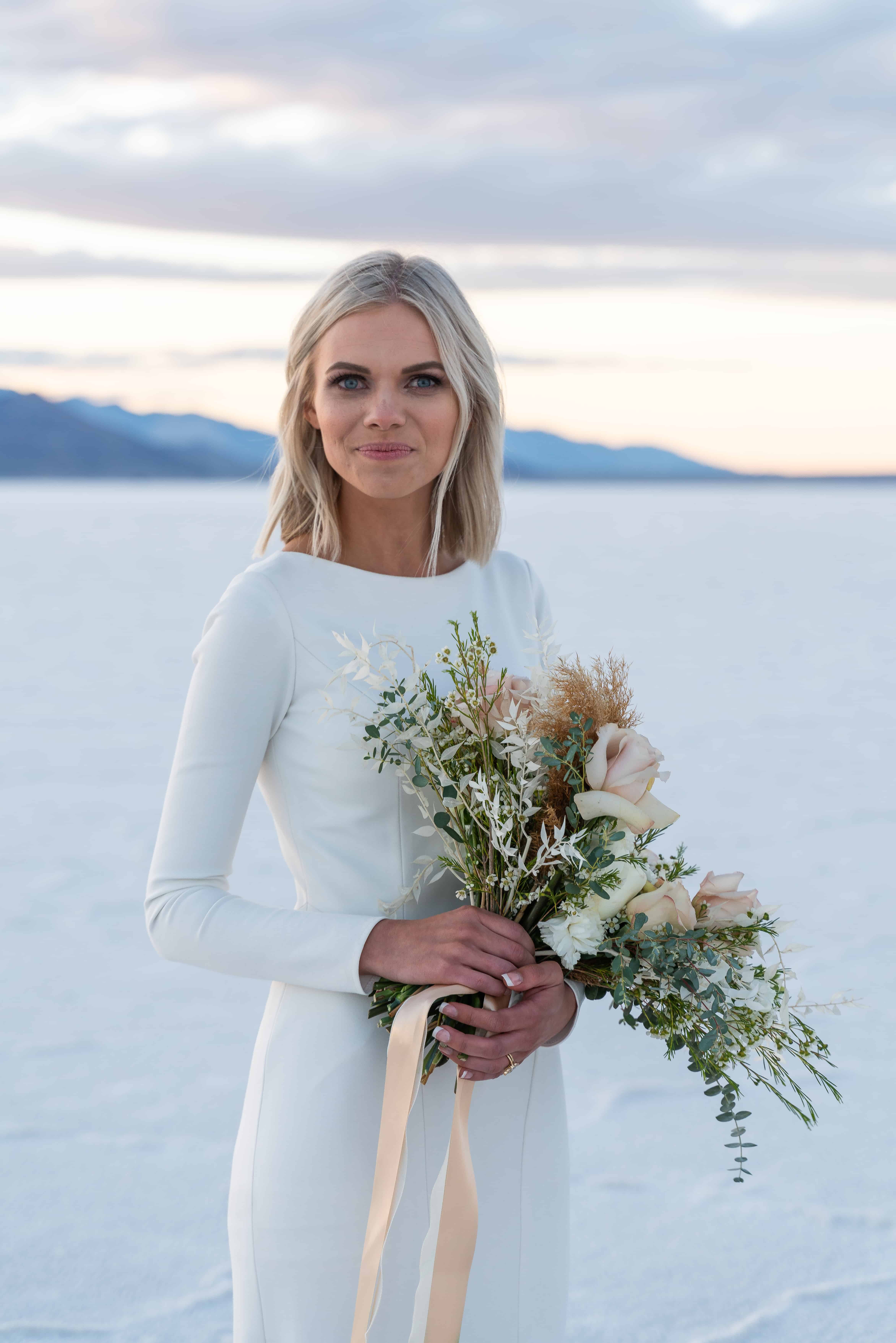 bonneville-salt-flats-utah-elopement-inspiration