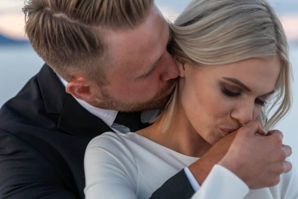 bonneville-salt-flats-utah-elopement-inspiration