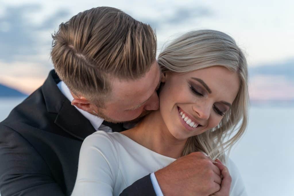 bonneville-salt-flats-utah-elopement-inspiration