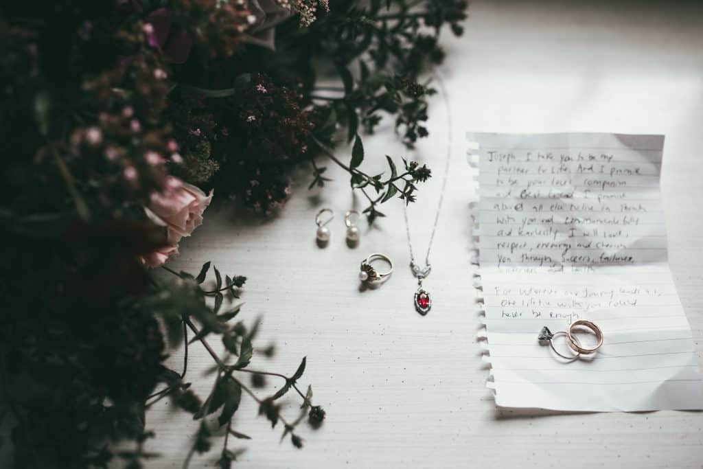 montana-elopement-details-bouquet