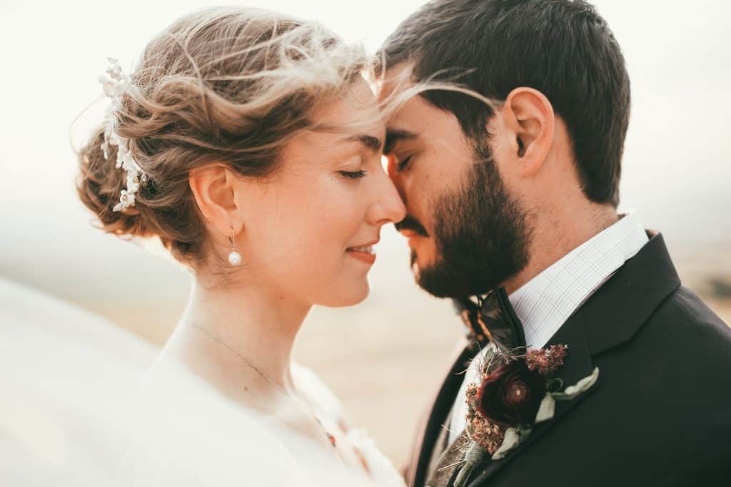 montana-mountain-elopement-close-up