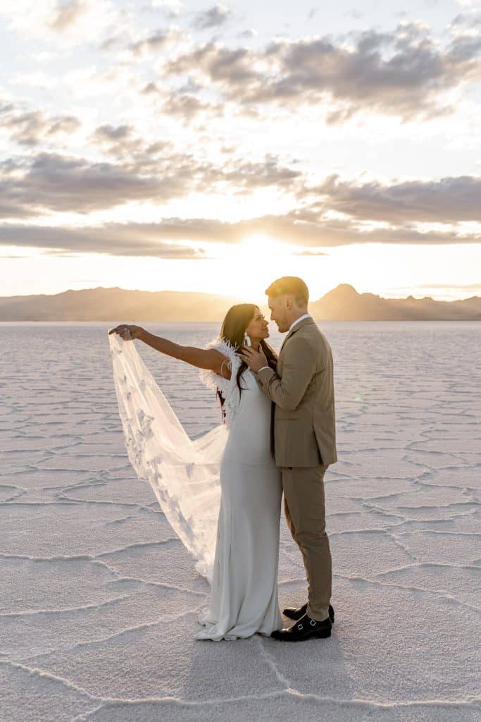 utah-salt-flats-elopement-inspiration