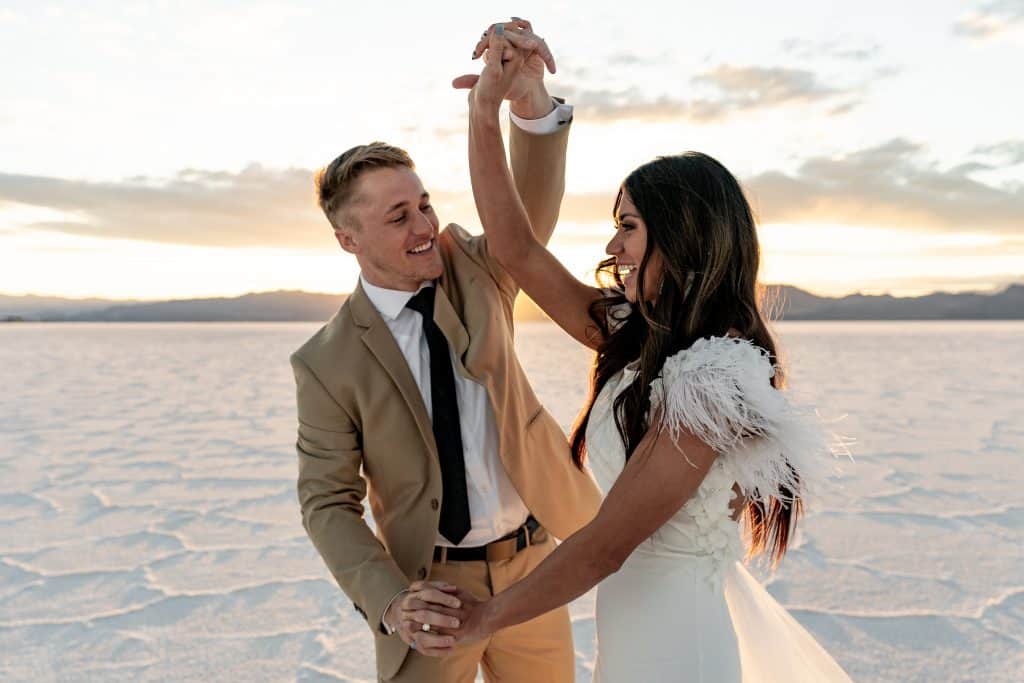 utah-salt-flats-elopement-inspiration