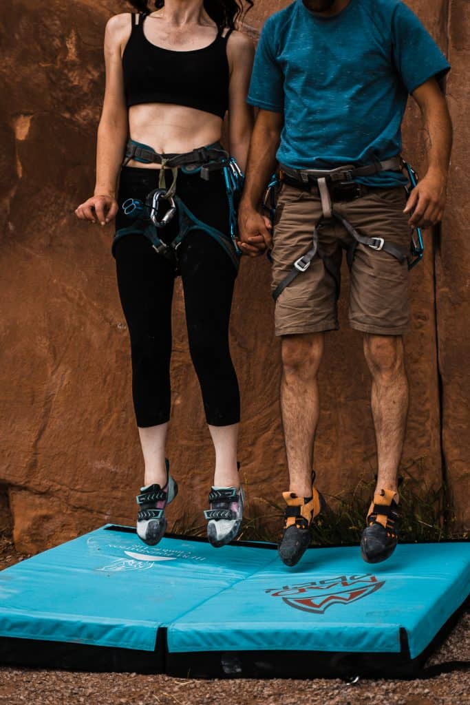 https://forevertothemoon.com/wp-content/uploads/2020/07/adventure-rock-climbing-couple-moab-utah-06023-683x1024.jpg