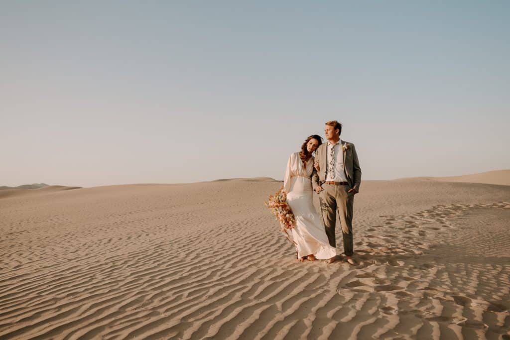 little-sahara-sand-dunes-adventure-elopement-utah