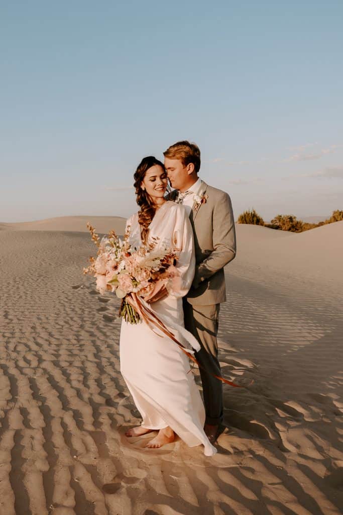 little-sahara-sand-dunes-adventure-elopement-utah