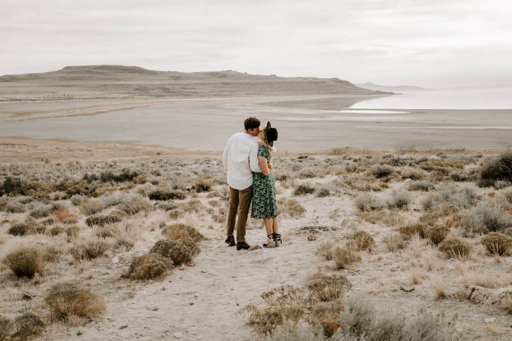 antelope-island-adventure-couples-engagement-utah-forever-to-the-moon