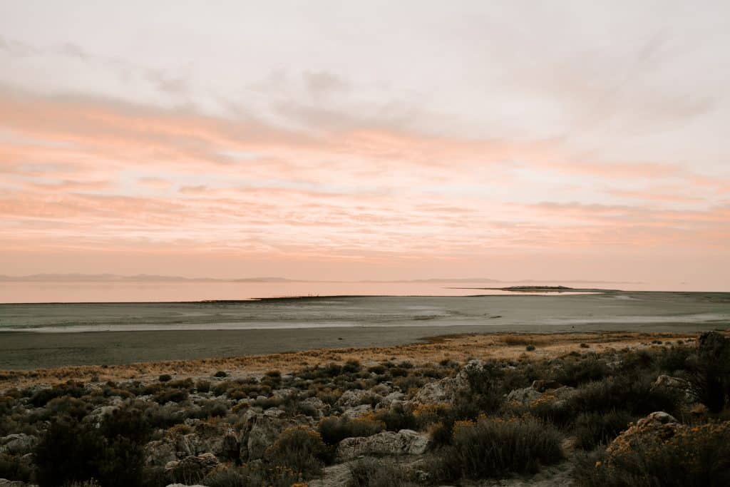 antelope-island-adventure-couples-engagement-utah-forever-to-the-moon