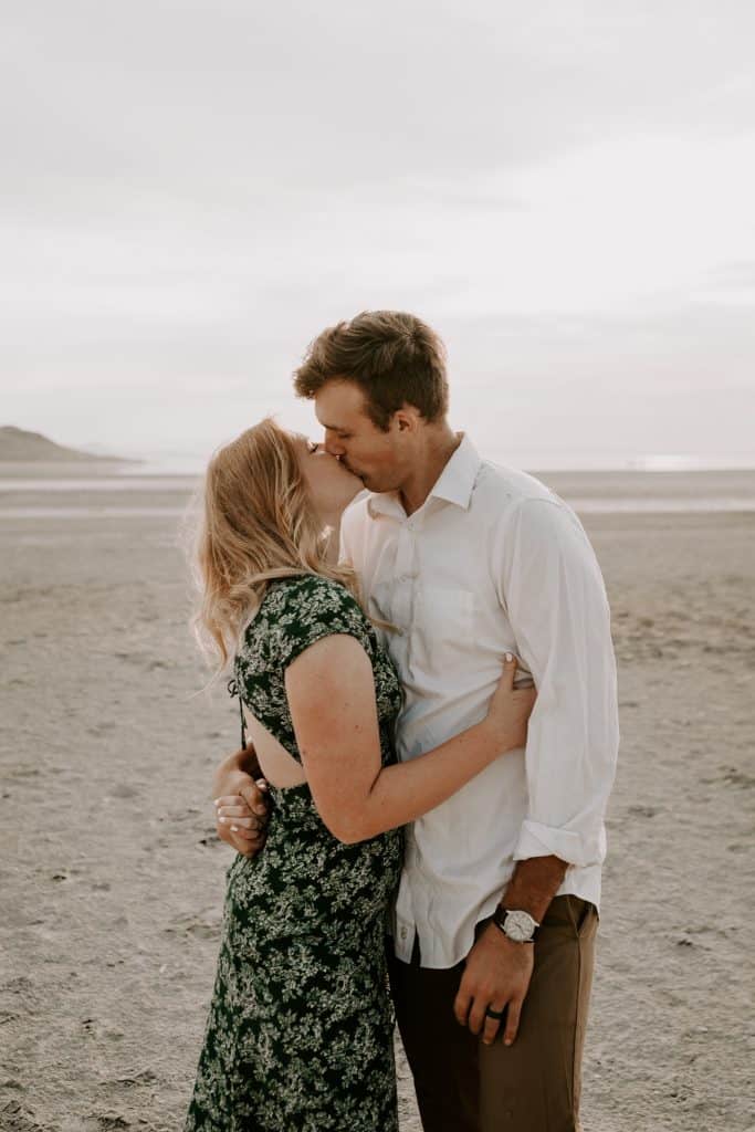 antelope-island-adventure-couples-engagement-utah-forever-to-the-moon