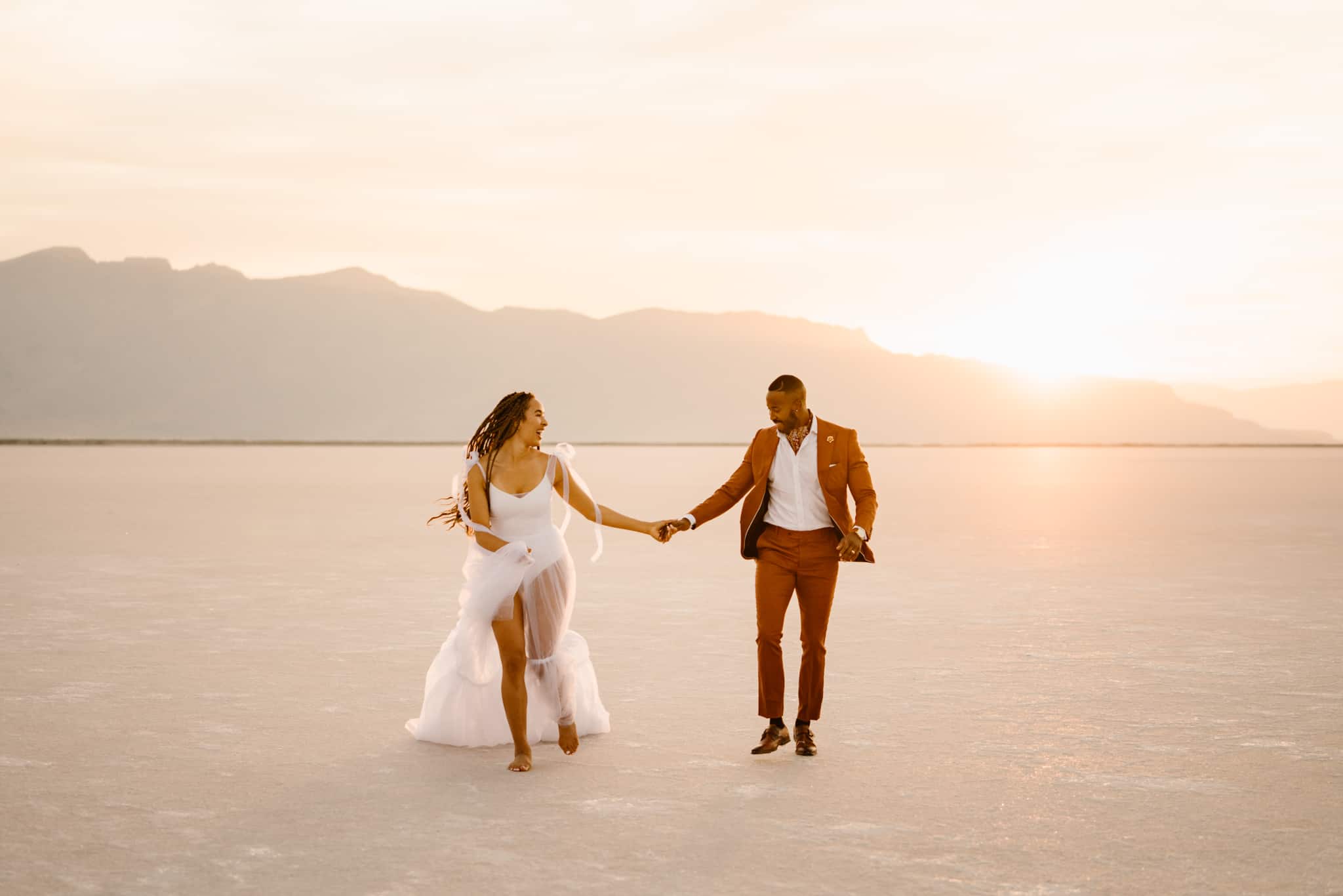 boho-salt-flats-utah-elopement