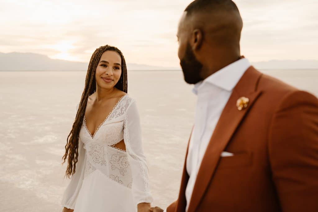 boho-salt-flats-utah-elopement