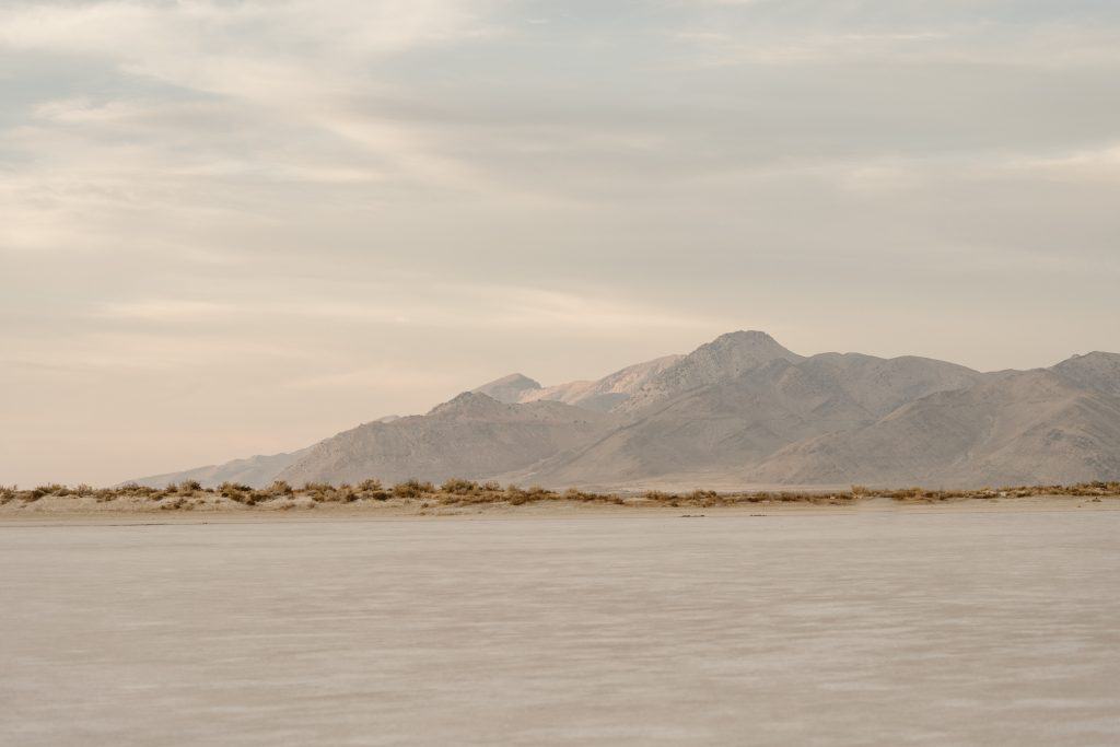 boho-salt-flats-utah-elopement