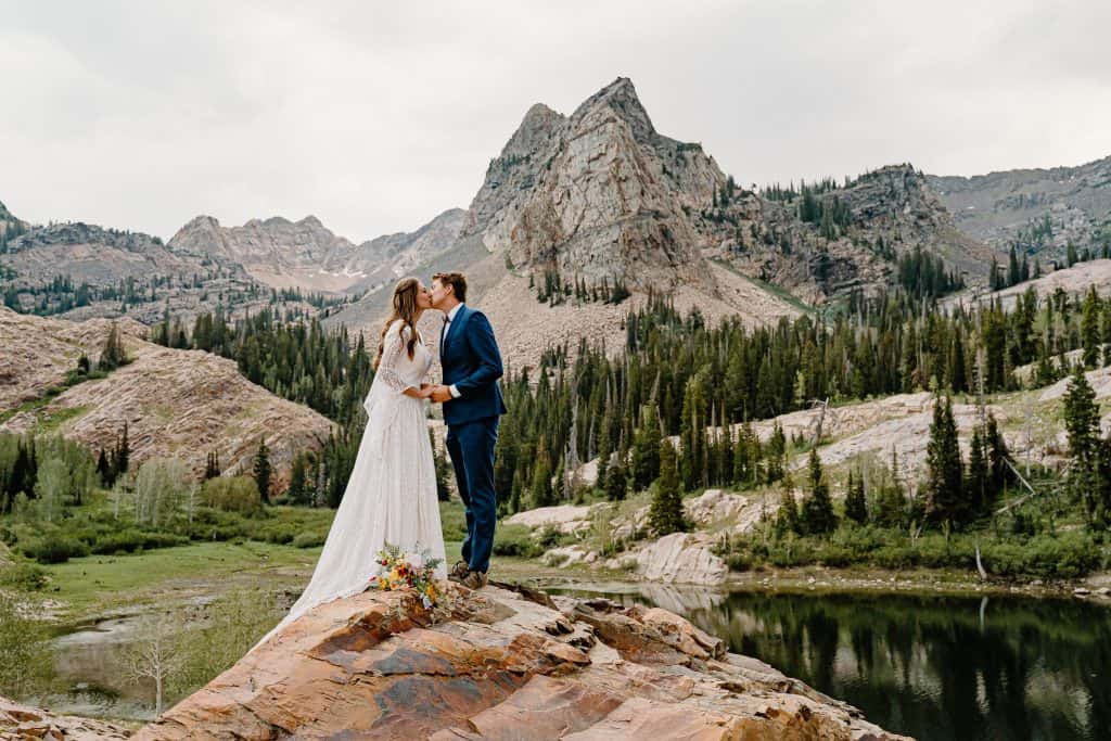 salt-lake-city-utah-hiking-adventure-elopement forever
