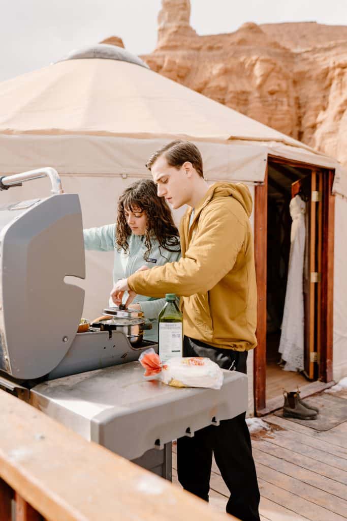 goblin-valley-elopement-utah