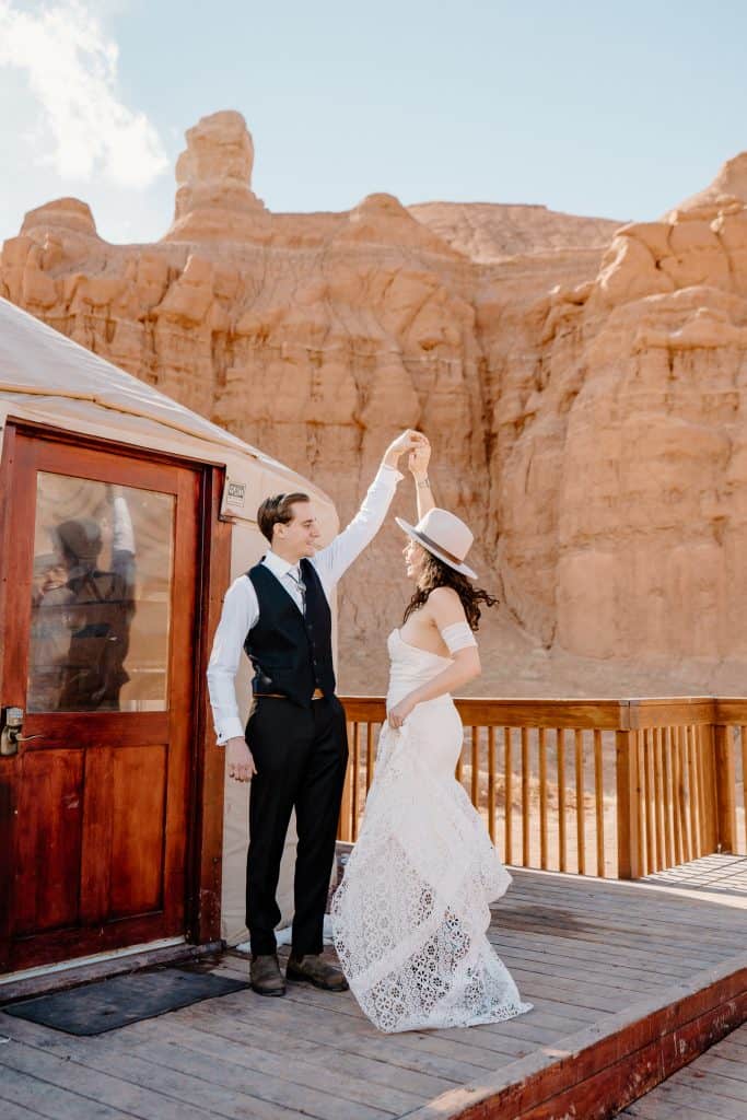 goblin-valley-elopement-utah