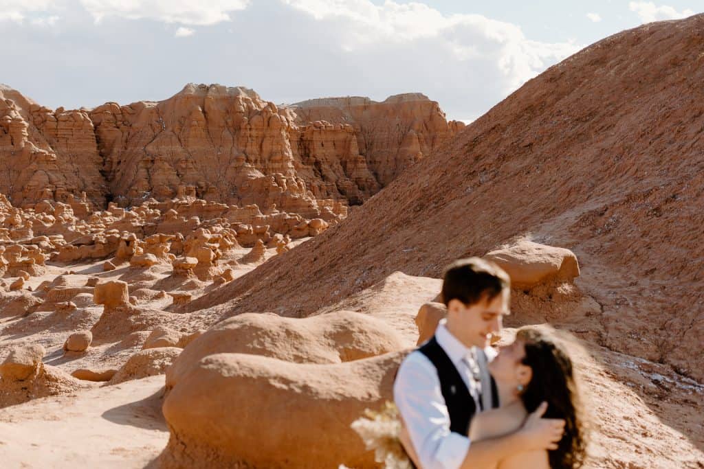 goblin-valley-elopement-utah