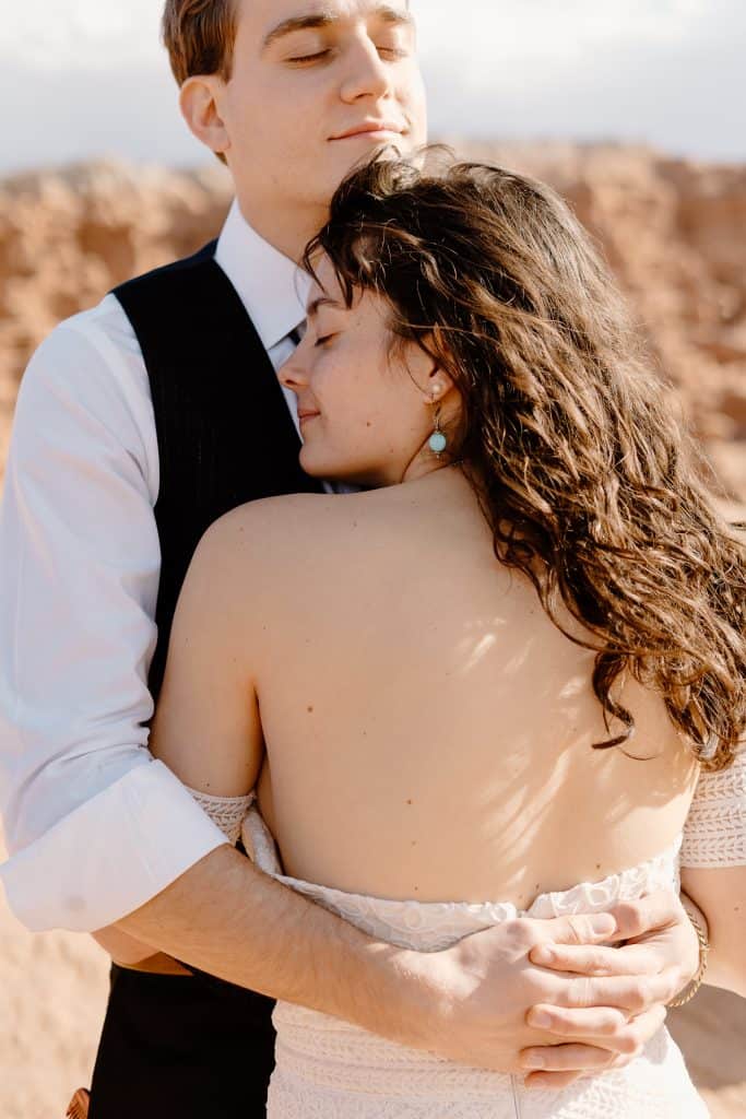 goblin-valley-elopement-utah