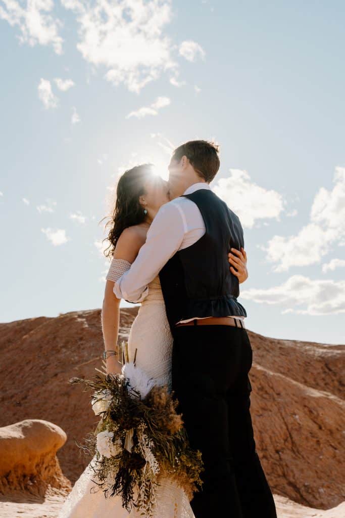 goblin-valley-elopement-utah