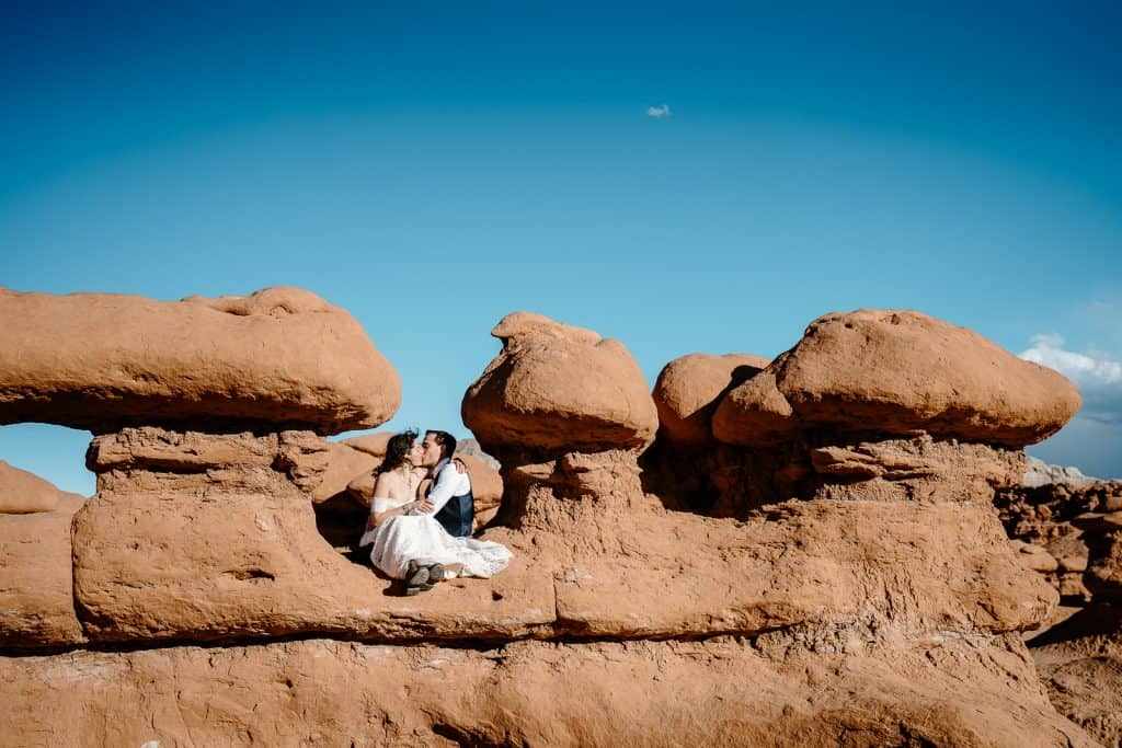 goblin-valley-elopement-utah