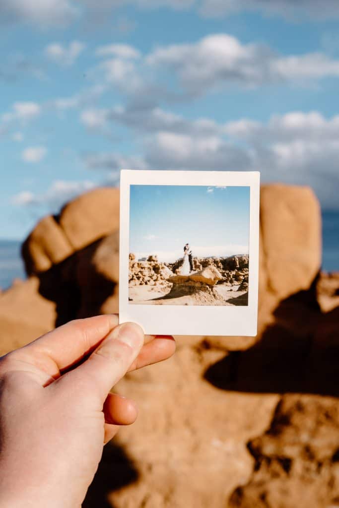 goblin-valley-elopement-utah