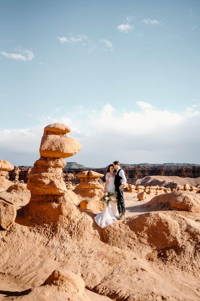 goblin-valley-elopement-utah