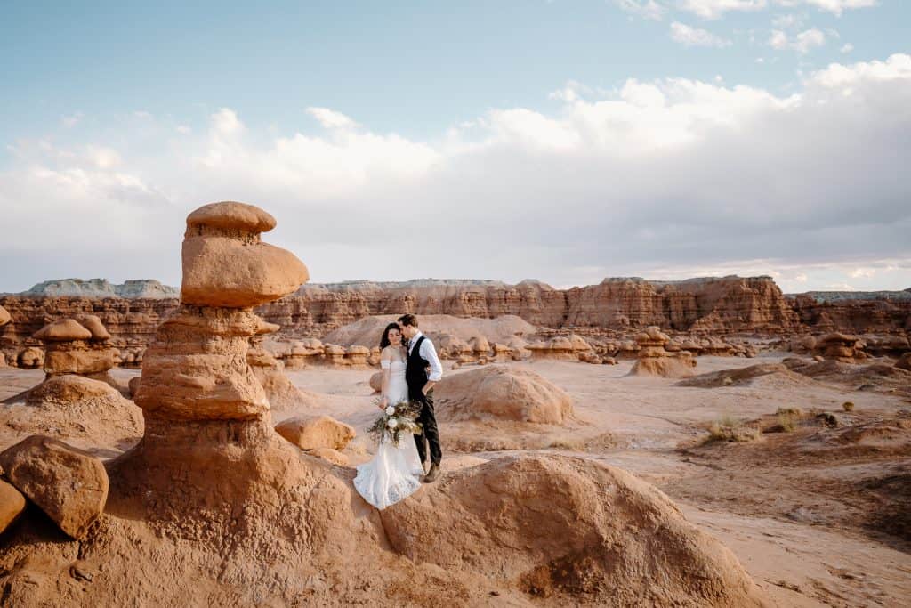 goblin-valley-elopement-utah