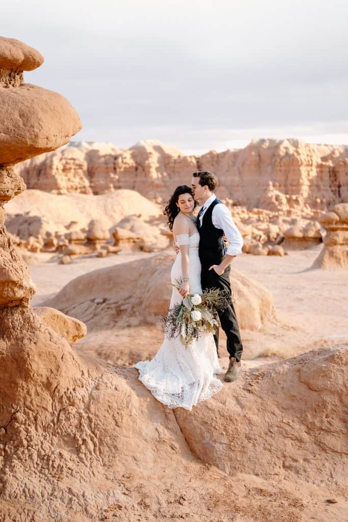 goblin-valley-elopement-utah