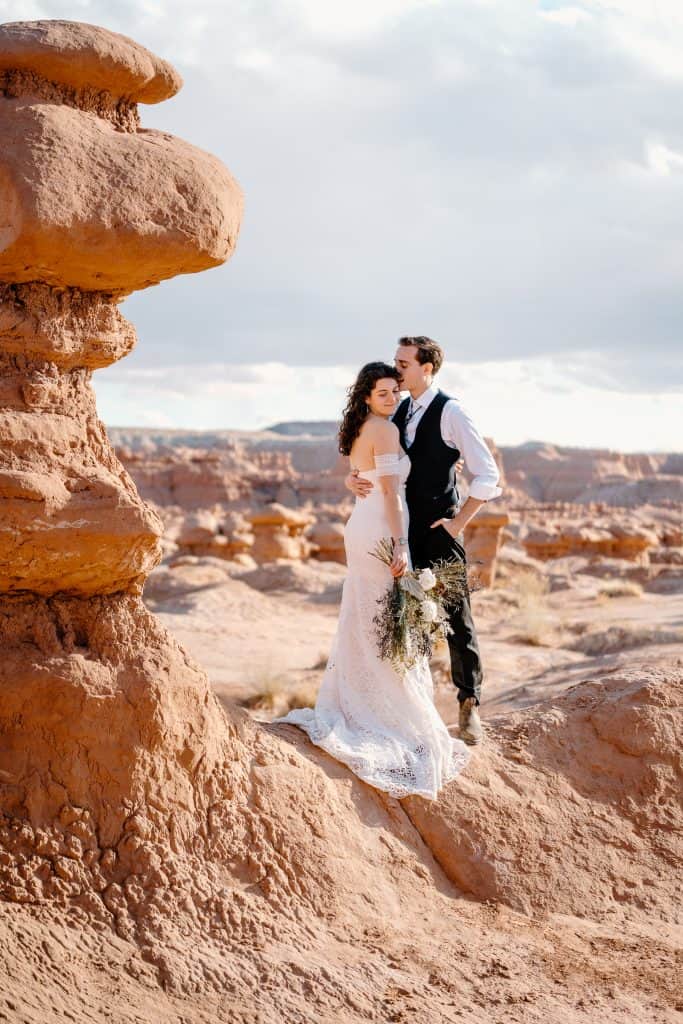 goblin-valley-elopement-utah