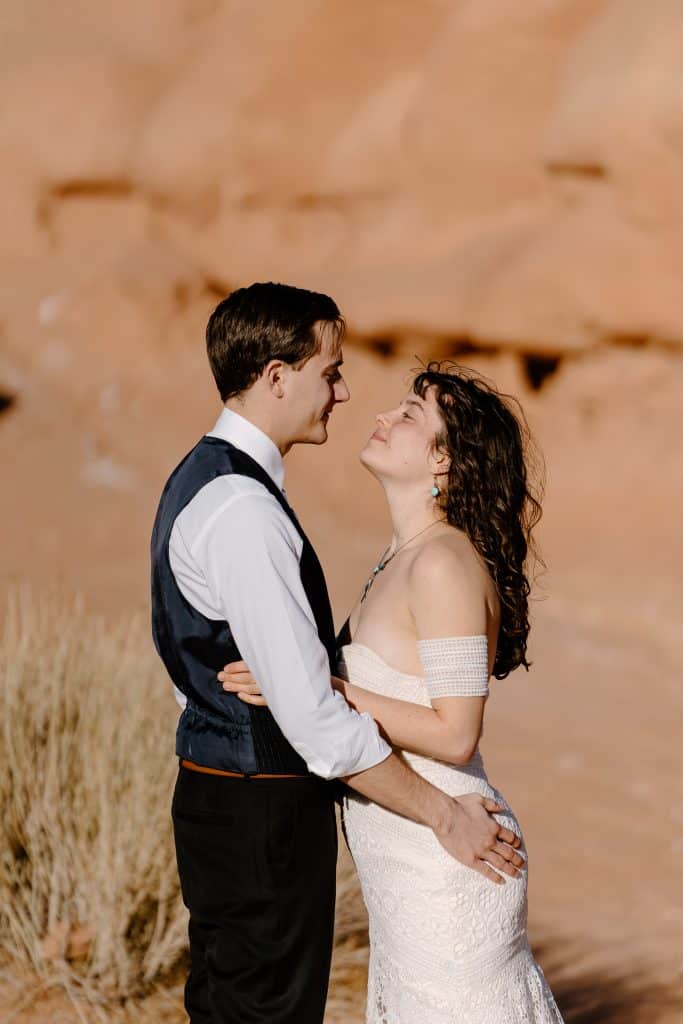 goblin-valley-elopement-utah