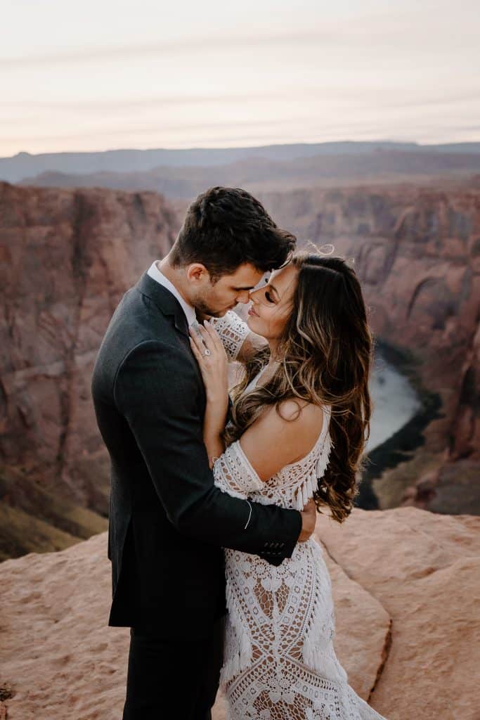horseshoe-bend-arizona-elopement