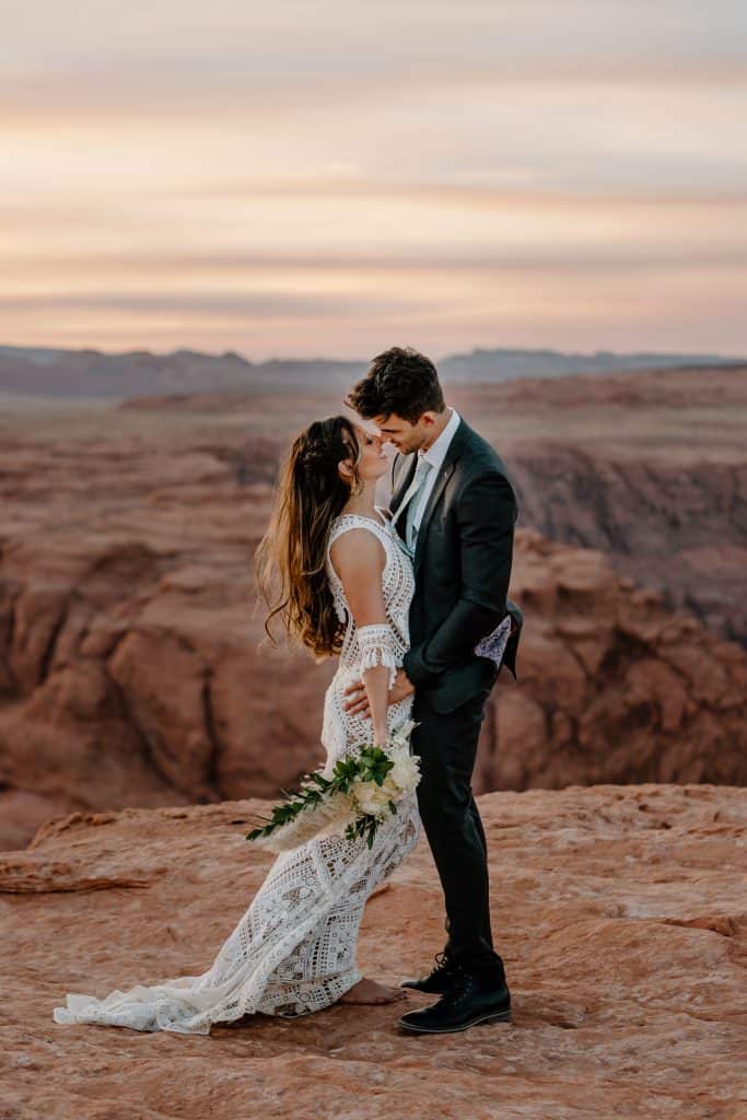 horseshoe-bend-arizona-elopement