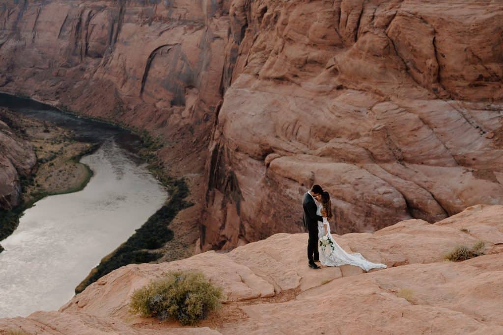horseshoe-bend-arizona-elopement