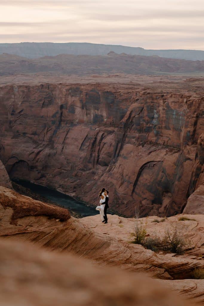 horseshoe-bend-arizona-elopement