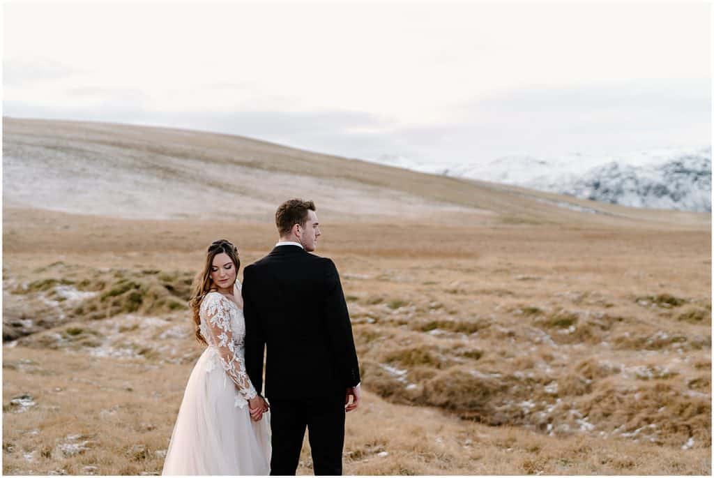 Elope in Iceland